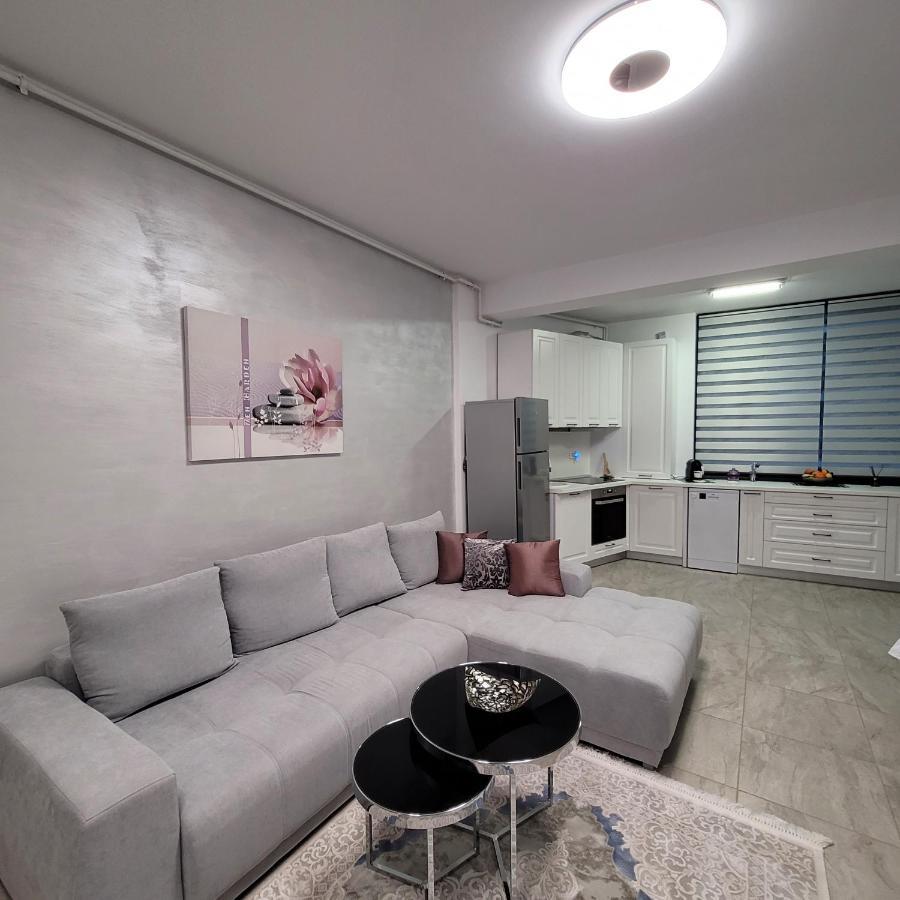 Zen Garden Apartament De Lux Nou Pe Malul Marii Constanţa Exteriér fotografie