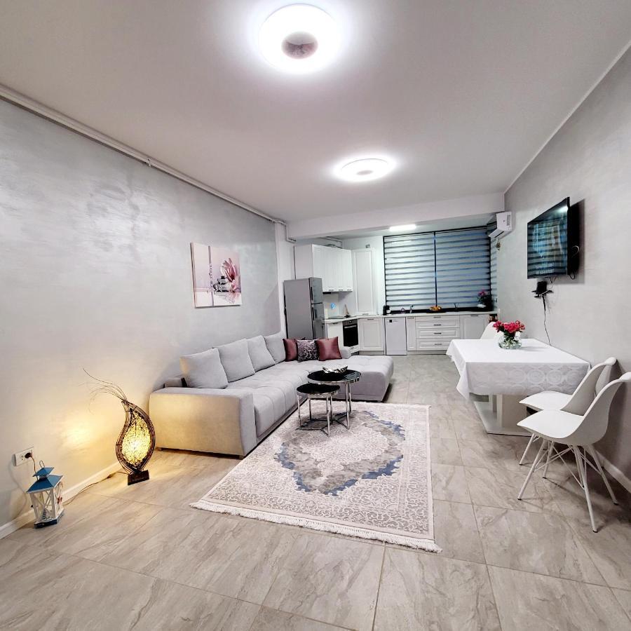 Zen Garden Apartament De Lux Nou Pe Malul Marii Constanţa Exteriér fotografie