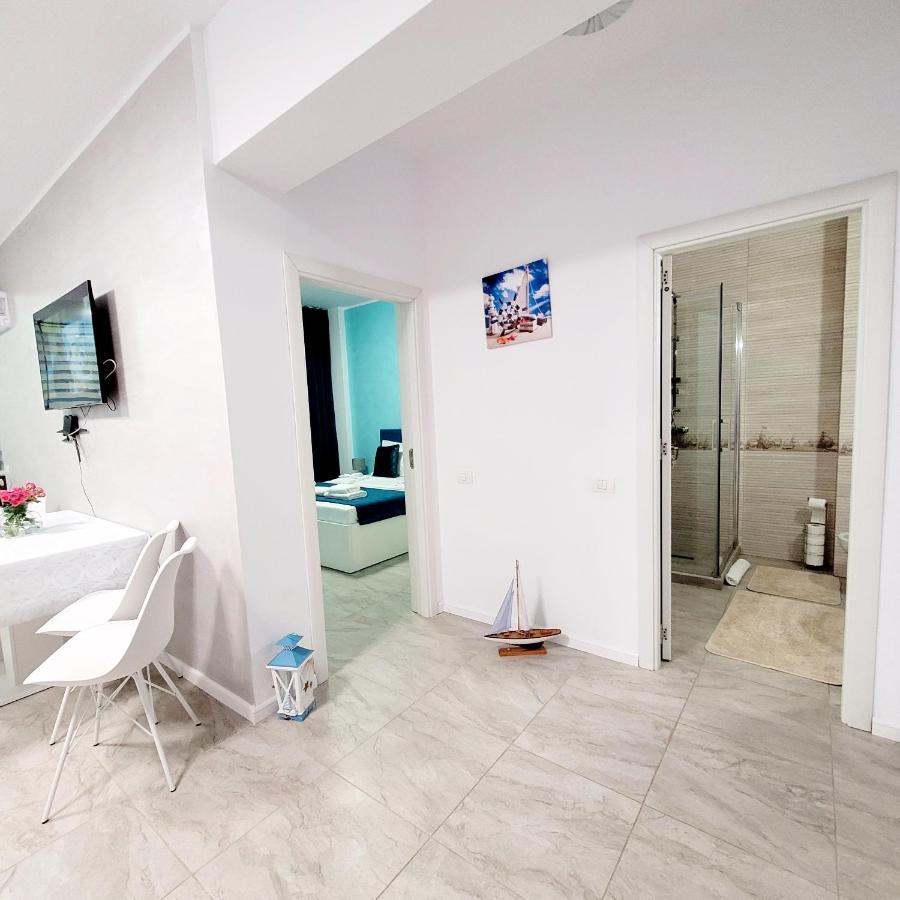 Zen Garden Apartament De Lux Nou Pe Malul Marii Constanţa Exteriér fotografie